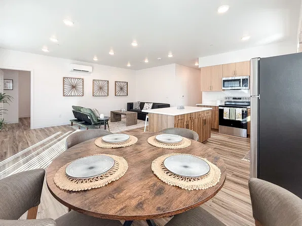 Canyon View Apartments