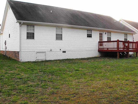 5th image of 264 Christian Dr NW