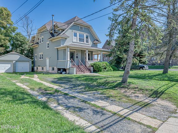 2nd image of 65 Atlantic Avenue