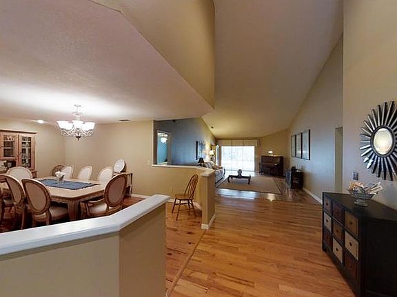 2nd image of 16117 Carden Dr