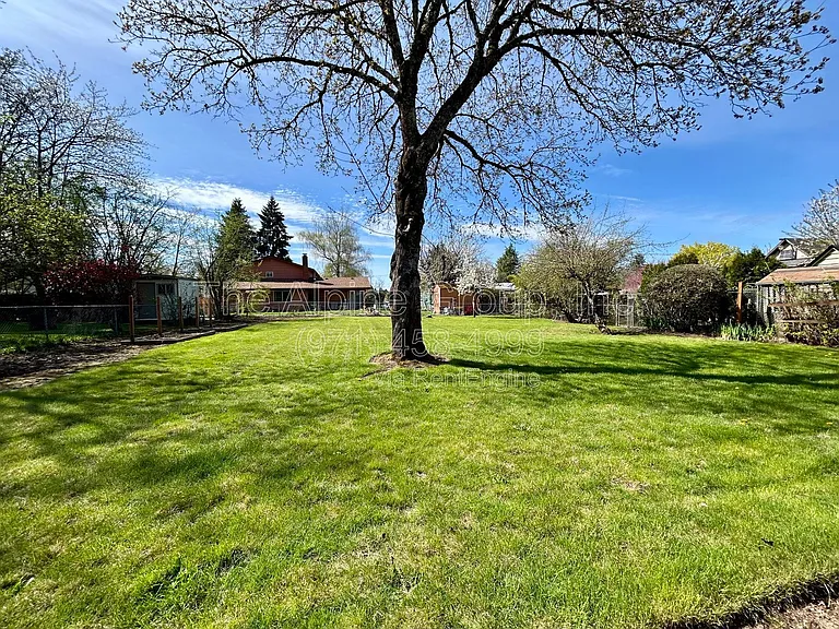 5595 SW Menlo Dr — Photo 40