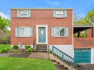 24 Sunrise Dr, Pittsburgh, PA 15236