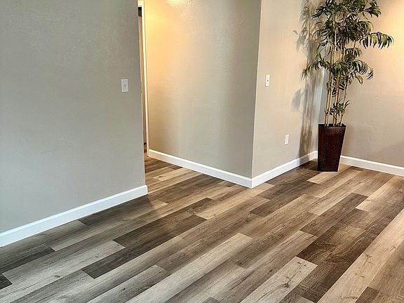 4th image of 3805 N 56th St APT A