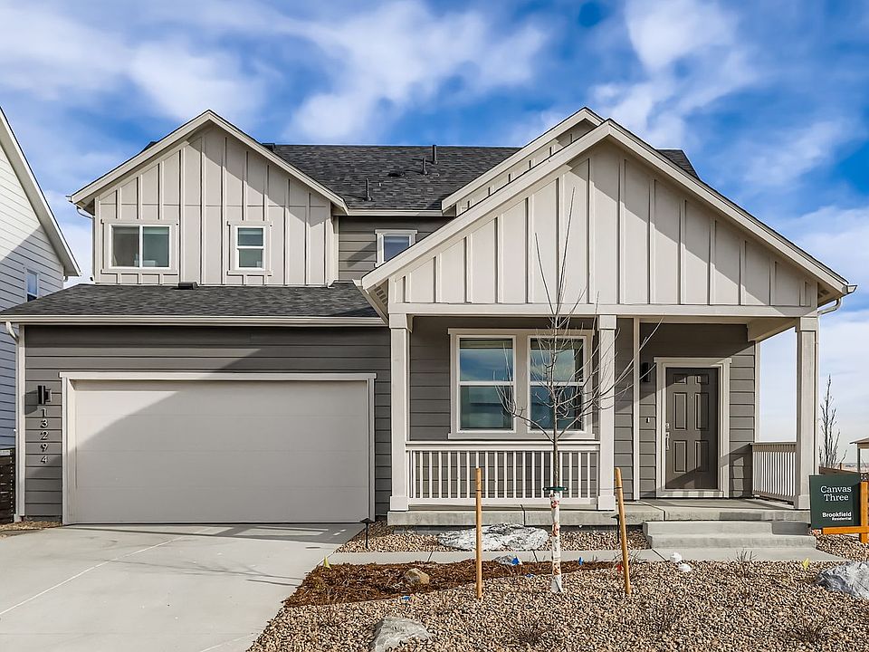 Canvas Three Exterior at Barefoot Village in Firestone, CO