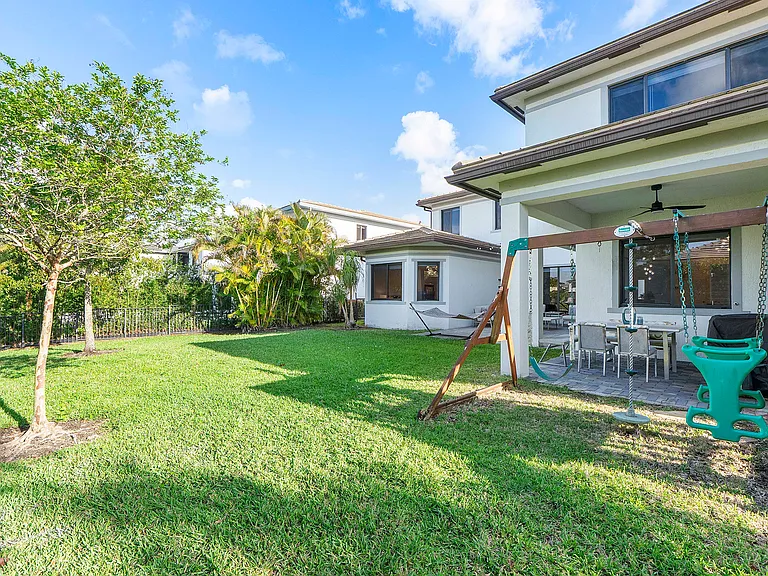 10585 Cobalt Ct — Photo 56