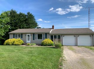 2490 Plezza Dr, Zanesville, OH 43701