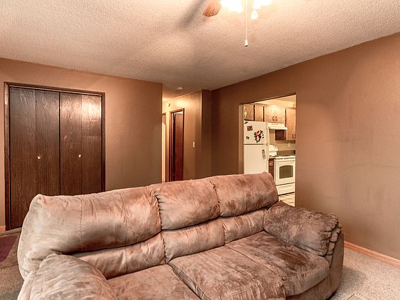 4th image of 4716 4720 77th Av Ct E