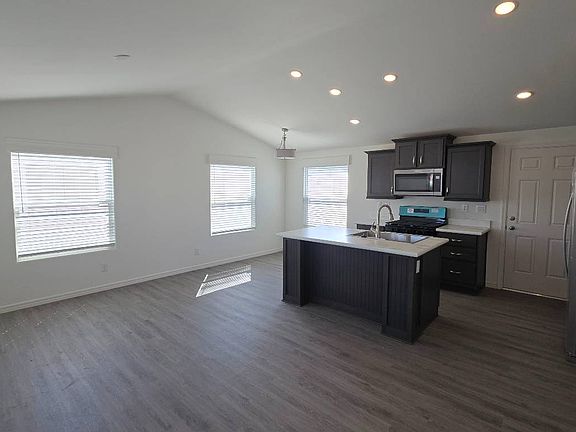 3rd image of 1517 Merced Ave #34