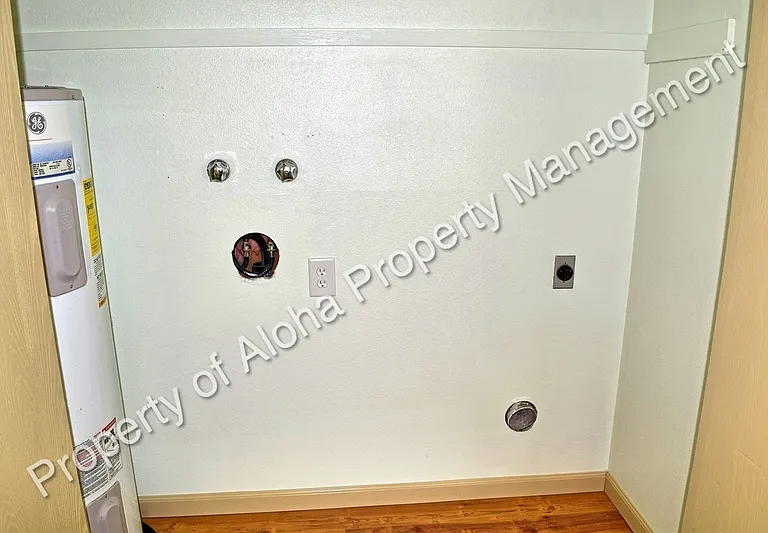 6901 W Freemont — Photo 11