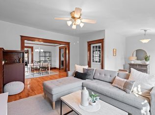 319 Vincent Ave N #2, Minneapolis, MN 55405