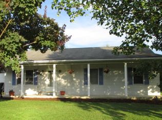 108 Fairmont Dr, Staunton, VA 24401