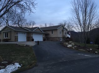 8588 Swan View Ln, Brownsville, MN 55919