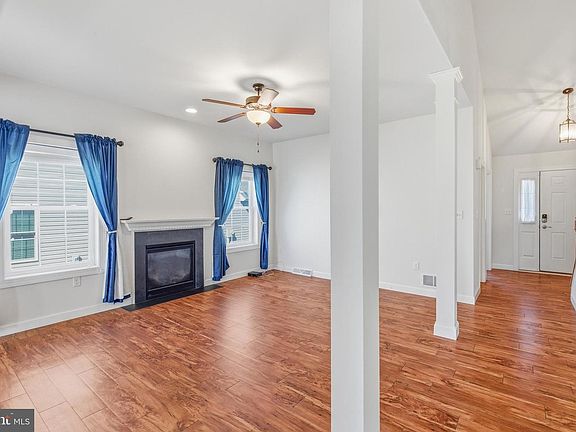 4th image of 5256 Stonefield Dr