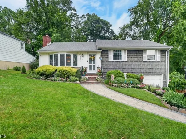72 Lyons Pl, Springfield Twp., NJ 07081