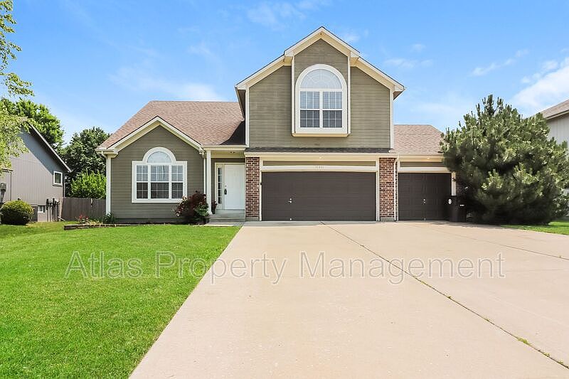 1st image of 15801 Hight Ave