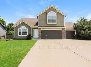 15801 Hight Ave, Belton, MO 64012