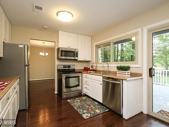 4th image of 18604 Heritage Hills Dr