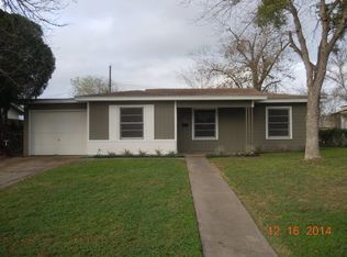 610 E Polk Ave, Victoria, TX 77901