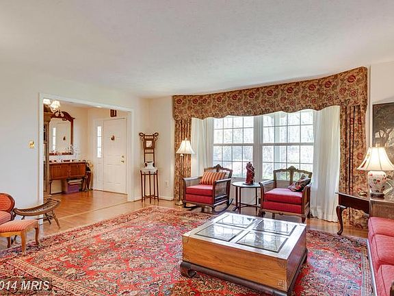 5th image of 6059 River Forest Dr