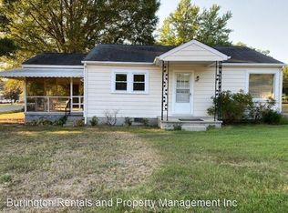 202 W Moore St, Graham, NC 27253