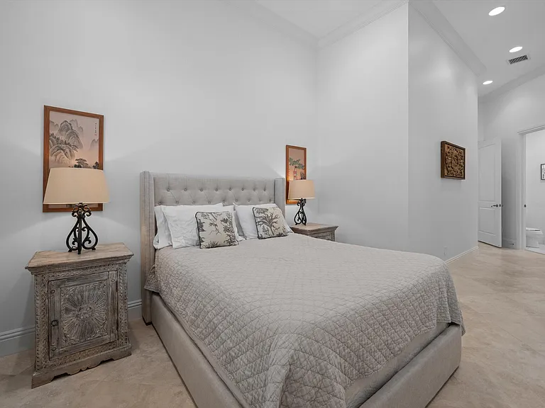 12200 Sunnydale Dr — Photo 30