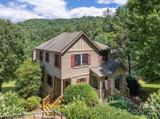 30 Slipstream Ln, Tuckasegee, NC 28783