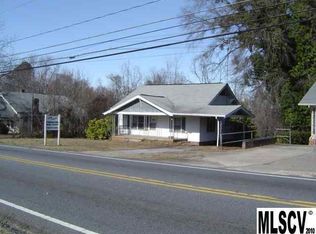 516 1st St W, Conover, NC 28613