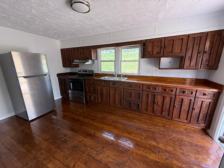 5740 Dodson Ferry Rd — Photo 16
