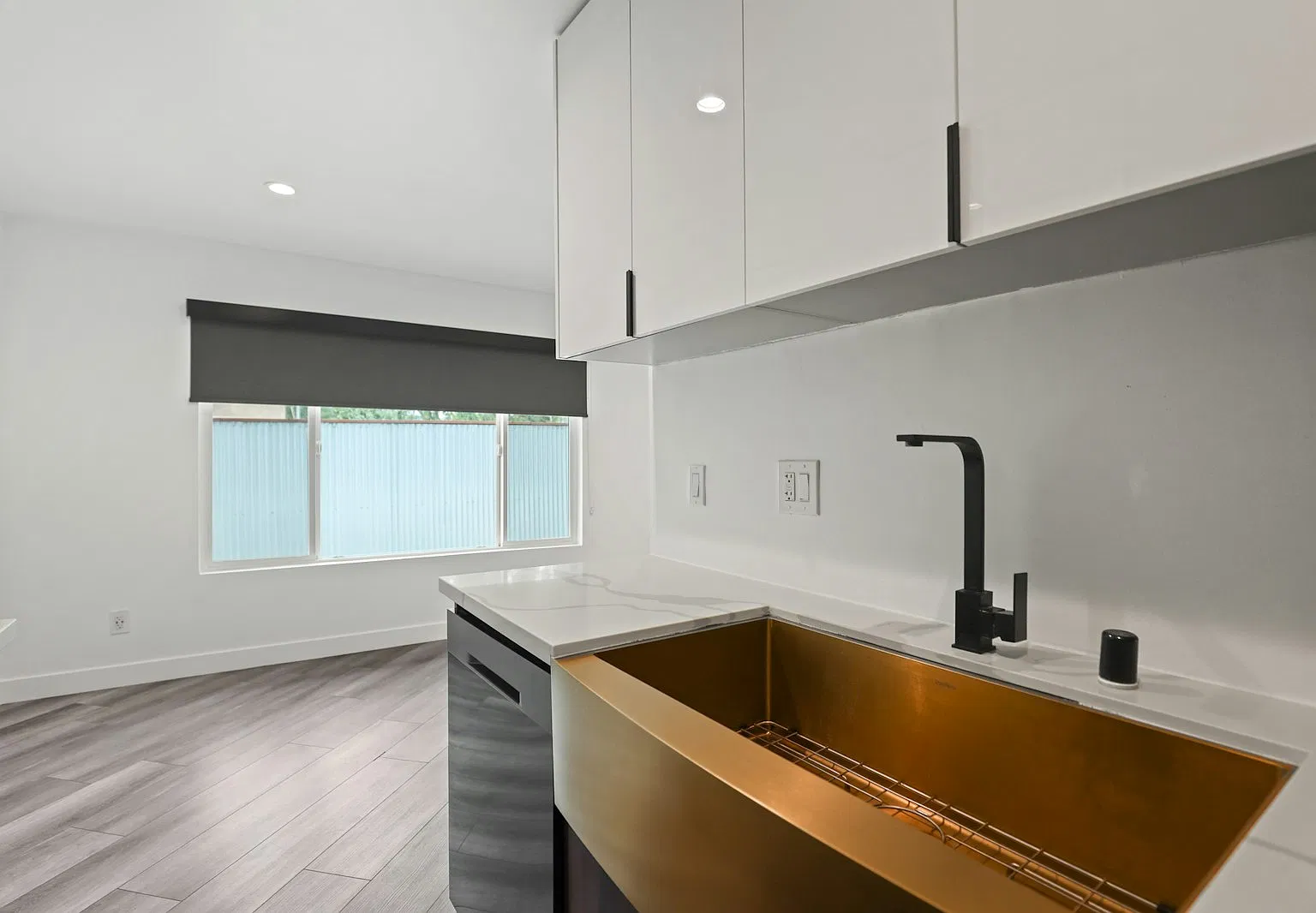6307 Elgin Street, Unit 2 — Photo 3