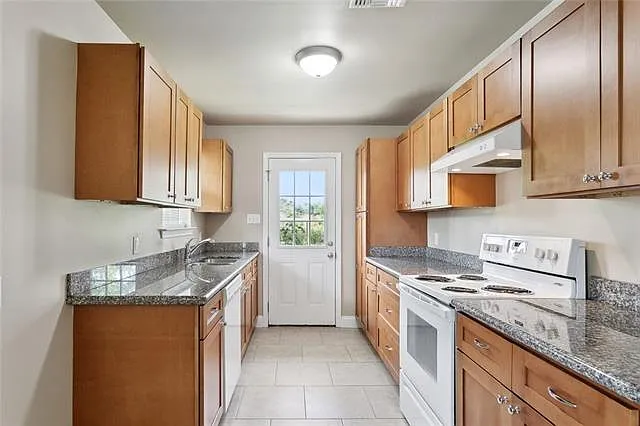 105 Tiemaker Rd — Photo 4