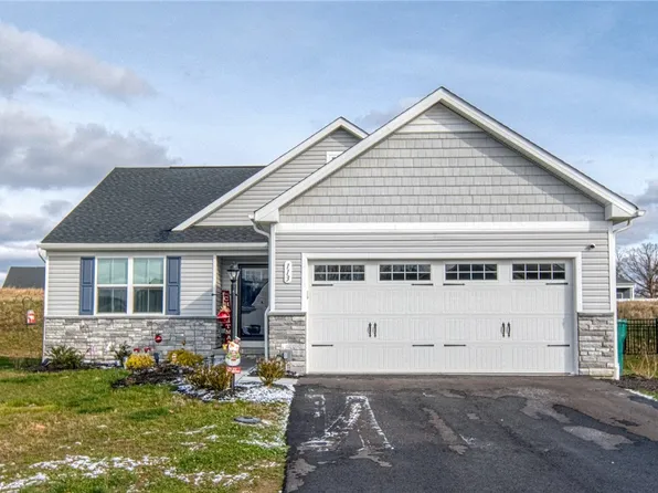 113 Dominic Dr, Butler, PA 16001