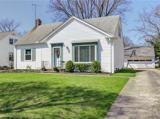 4326 Grannis Rd, Fairview Park, OH 44126