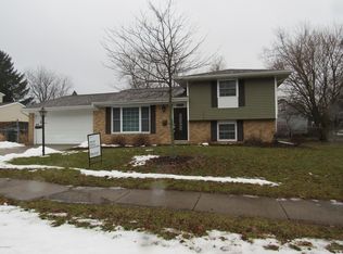 2919 Cumberland Rd, Lansing, MI 48906