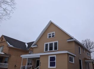 814 Vine St APT 1, Lansing, MI 48912