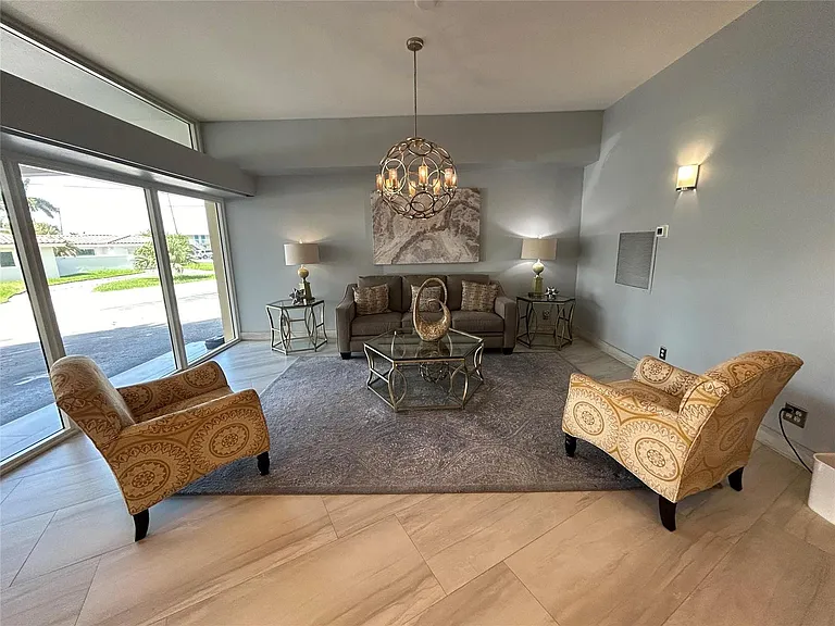1200 Hibiscus Ave #702 — Photo 5
