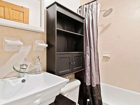 3rd image of 18005 90th Ave #1F