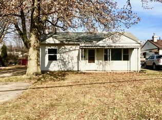 2633 G St, Lorain, OH 44052