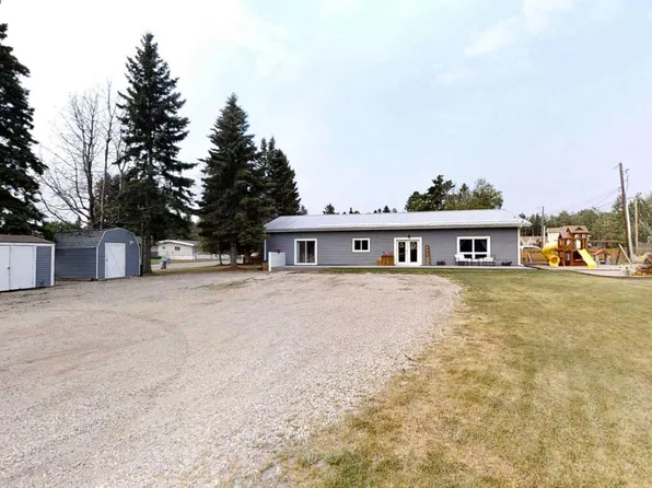 4024 6th Ave, Edson, AB T7E 1A3