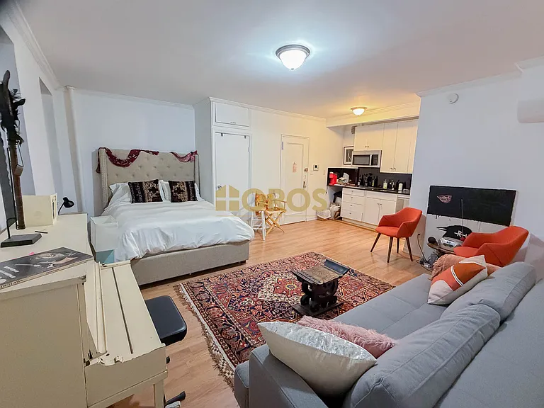 38 Grand St #2C — Photo 3
