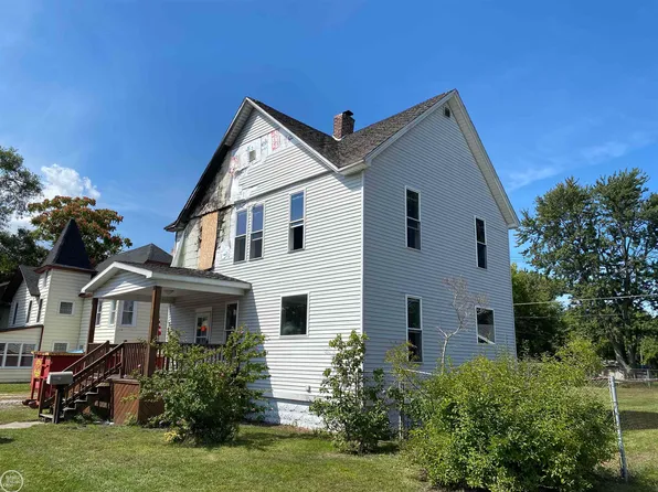 815 Beard St, Port Huron, MI 48060