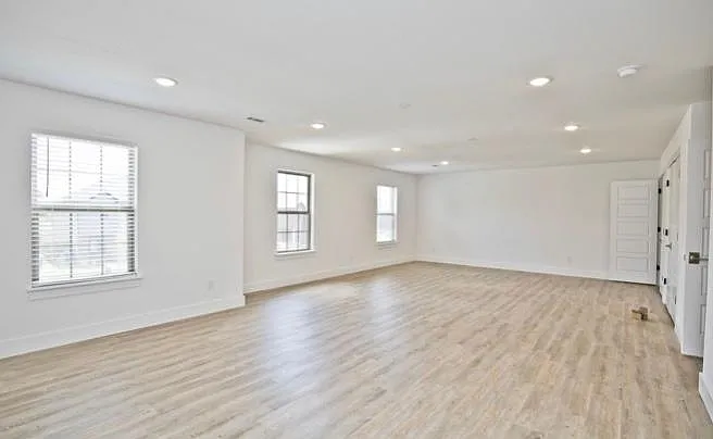 2727 Livingston Sq #1.1 — Photo 28