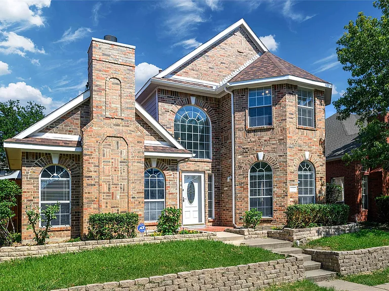 2324 Dyers Oak Dr — Photo 4