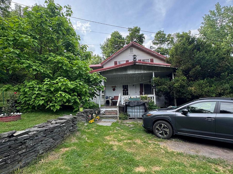 1st image of 743 Pratt Hollow Rd