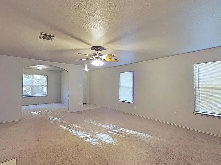 1200 Hughmont Dr — Photo 9
