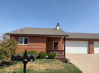 3326 Eagle St, Garden City, KS 67846
