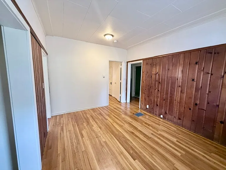 46 York St — Photo 14