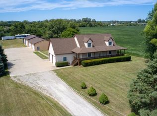 12350 Carpenter Rd, Milan, MI 48160