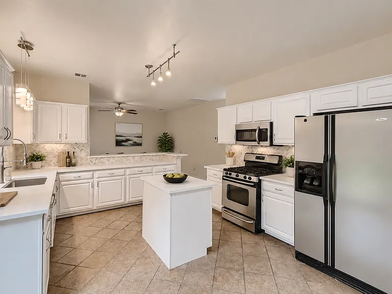 11034 Galleria Cv — Photo 11