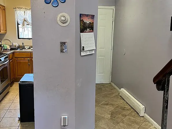 842 Leland Ave #24C, Bronx, NY 10473