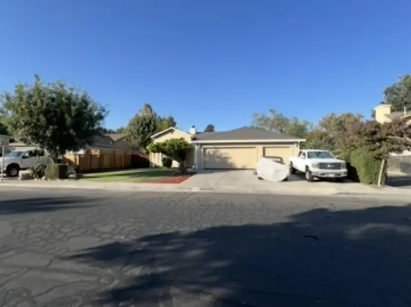 748 Bluff Dr, Los Banos, CA 93635